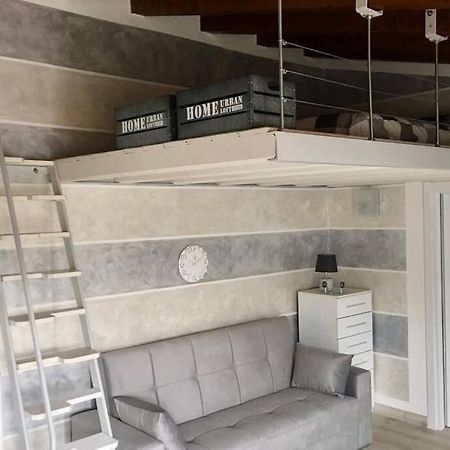 La Petite Maison De Stephanie Clusane Exterior foto